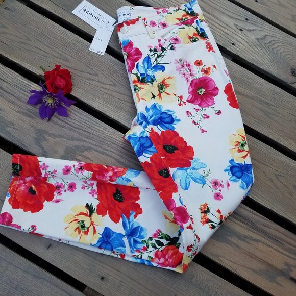 Republic Vibrant Red Floral Print Pants NWT Sz 8 - Picture 6 of 14